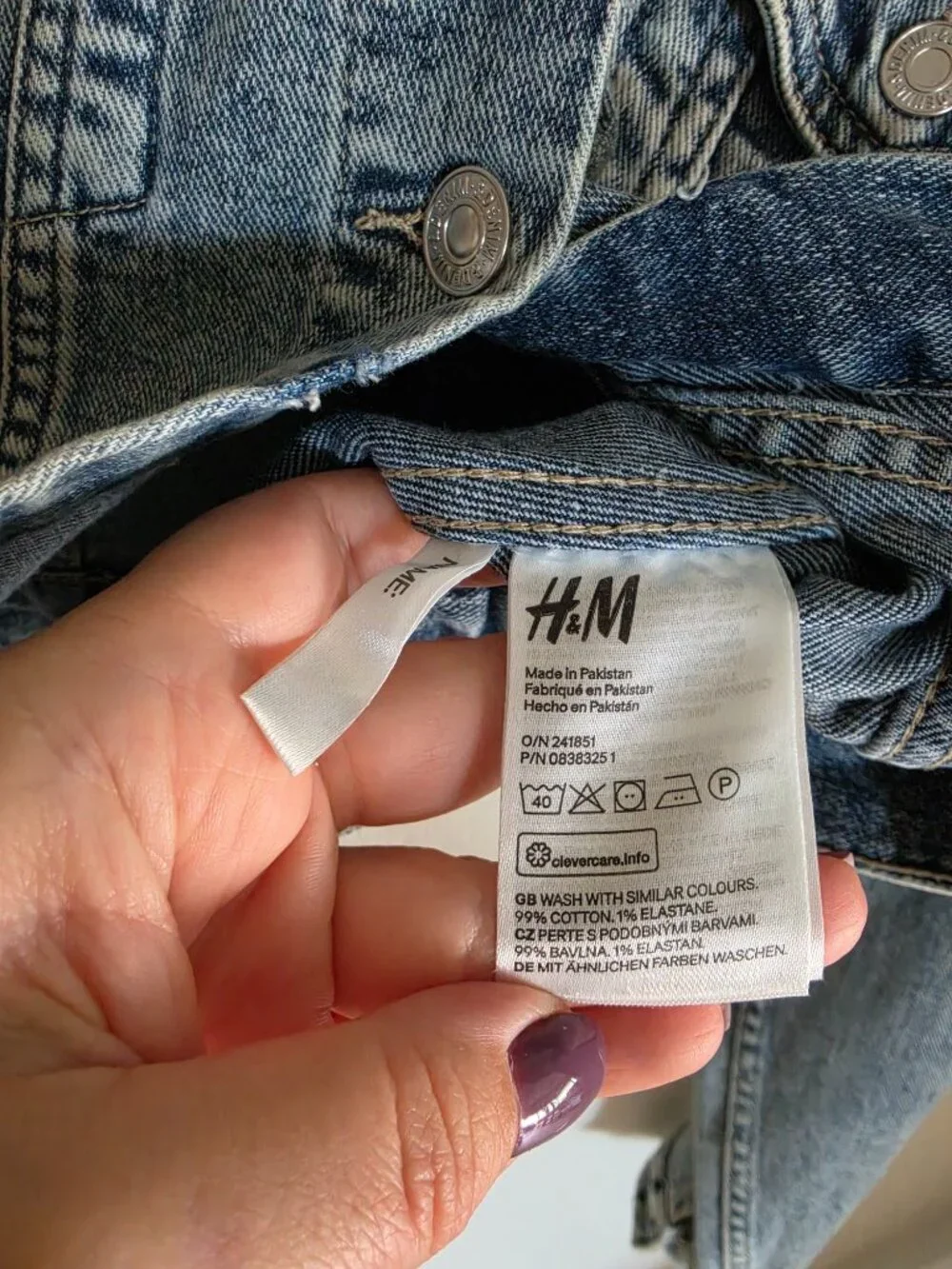 H&M Girls Distressed Light Wash Denim Jacket Size 11-12Y